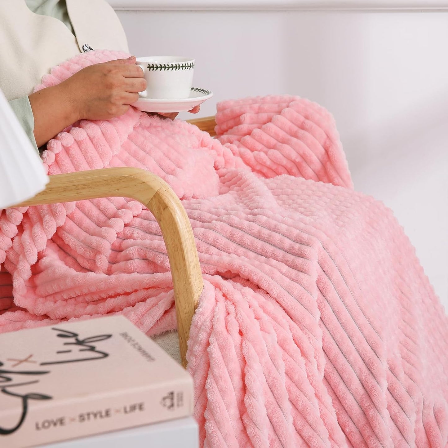 Puncuntex Flannel Fleece Throw Blanket Light Pink 90"×90",Super Soft Plush Cozy Blanket with Square Grid Design Luxury for Couch Sofa Chair