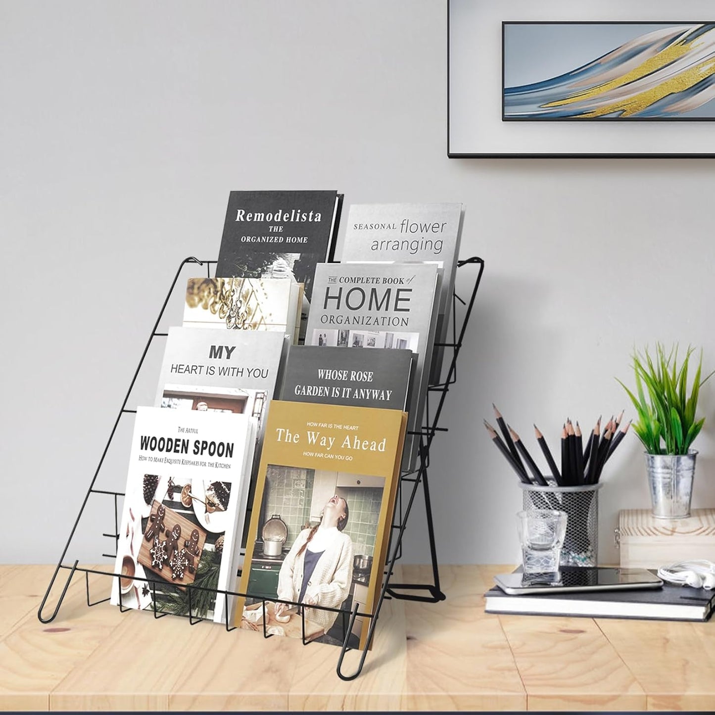 Wire Magazine Rack with 4 Open Tiers Book Signing Rack Tabletop Display Stand Holds Both Magazines and Brochures Display Rack Wire - Black