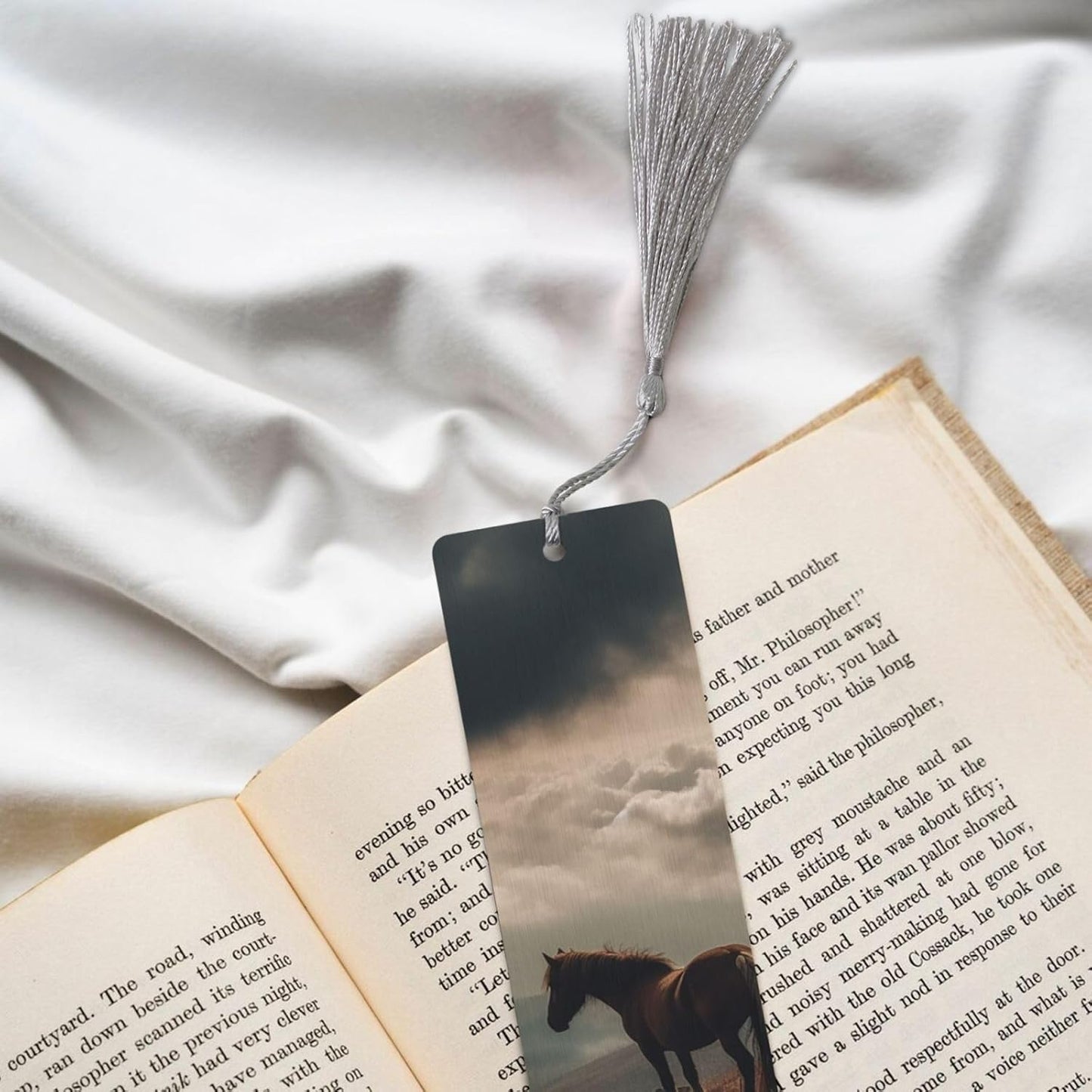 Horse Grazing on The Mountain Bookmarks Gifts for Women Men, Wooden Bookmarks for Book Lovers, Vintage Book Marks Ornaments with Tassel, Unique Personalized Reading Page Markers Gray