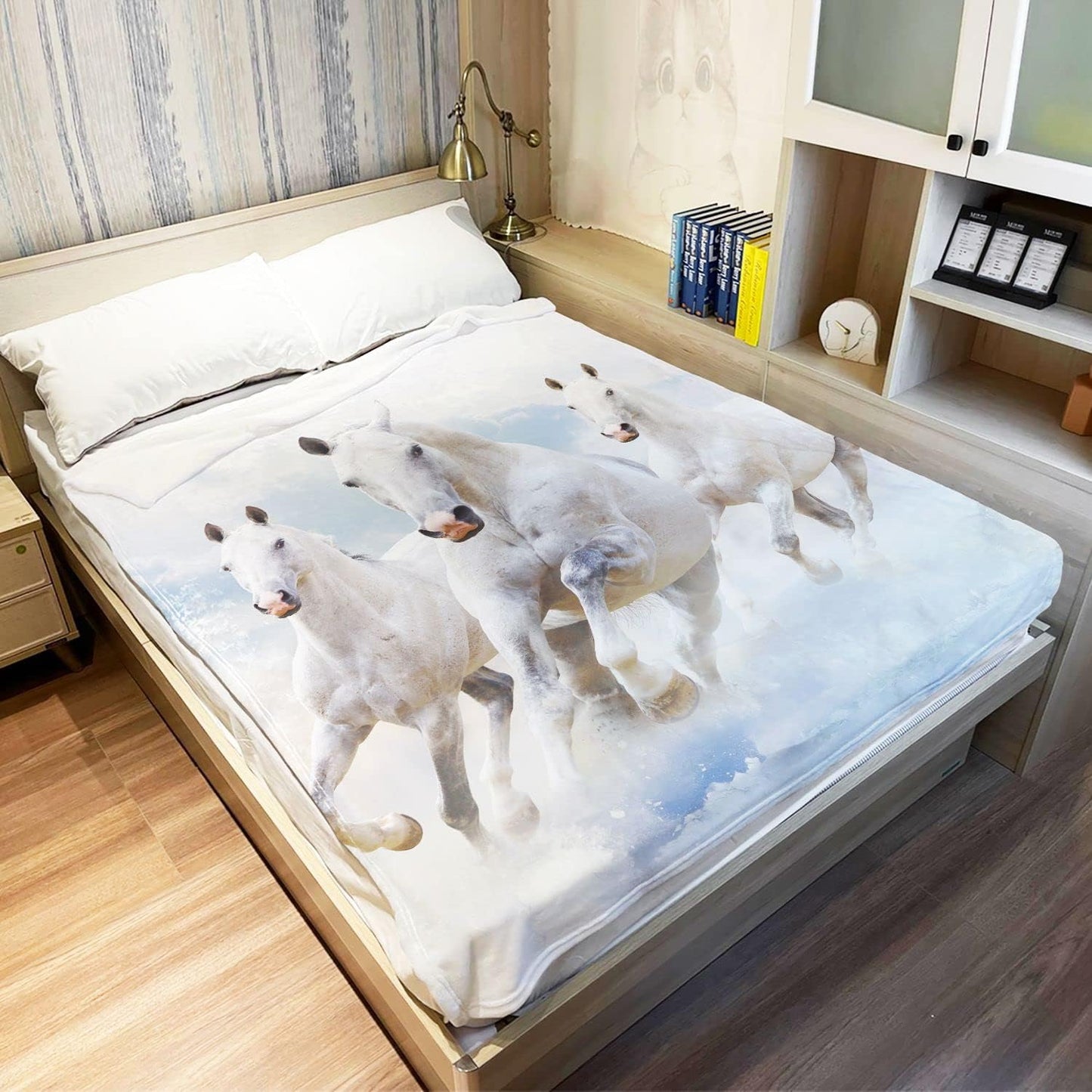 White Horse Throw Blanket Simple Design Running Animal White Cloud Fleece Blanket Soft Warm Cozy for Sofa Couch Bed 50"x60"