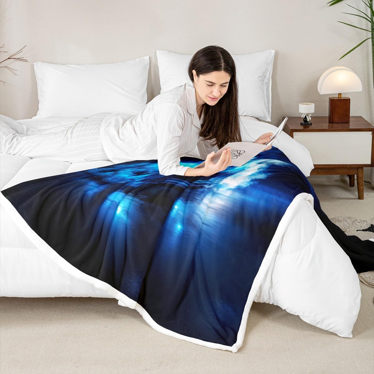 Boys Sports Car Blanket,Cool Blue Race Car Plush Blanket Queen 90x90 for Kids Teens,3D Foggy Racing Cars Throw Blankets,Extreme Sports Theme Fleece Fuzzy Blankets Racing Games Race Cars Room Decor