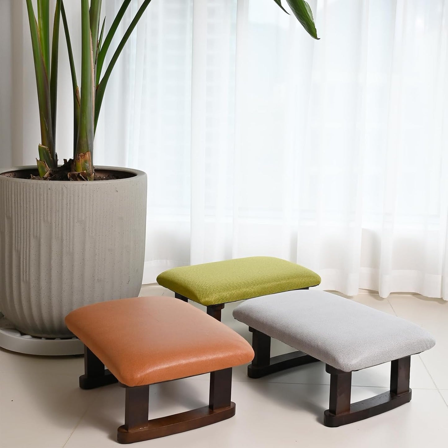 Small Footstool Office Under Desk Ottoman Padded Hassock 16.1"(41cm) x 6.7"(17cm) with Wooden Legs Modern Living Room Bedroom Work Nail Salon Compact Footrest Stool Relaxation Rest Foot Stool (Grey)