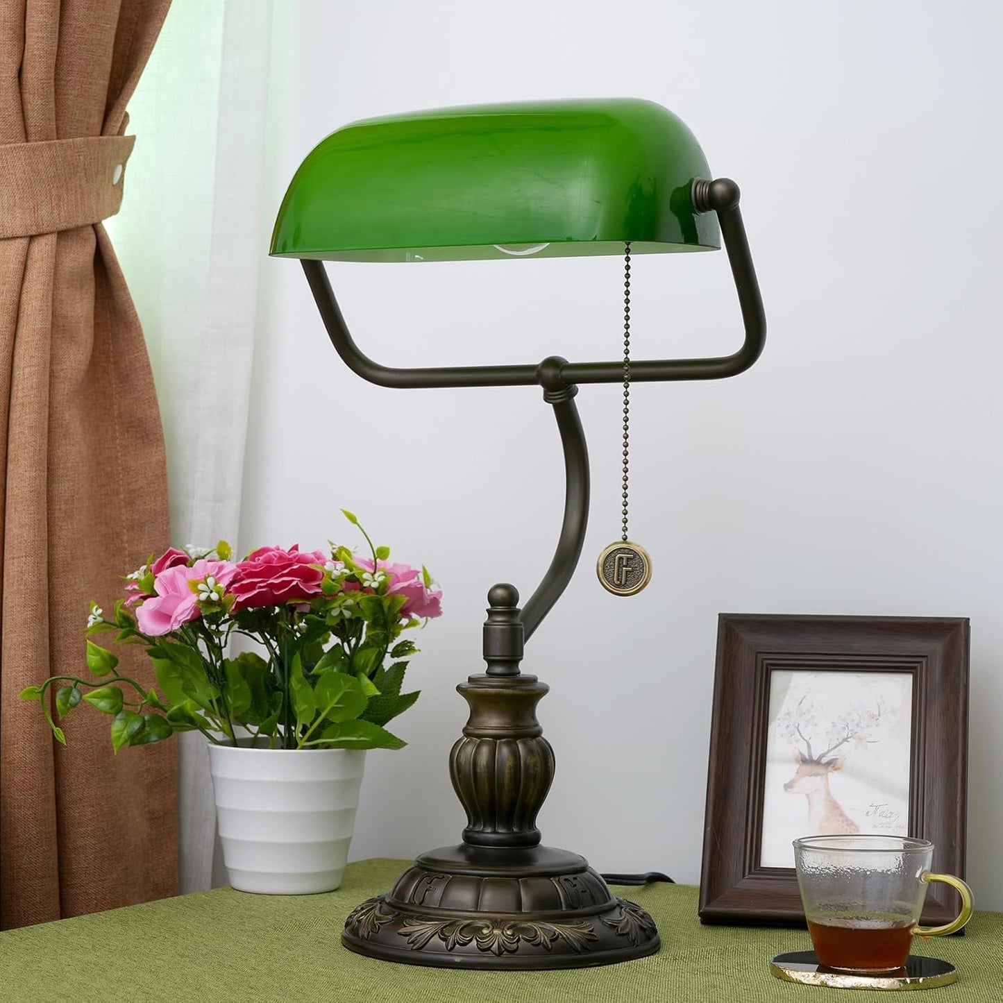 Green Bankers Lamp Vintage Glass Banker's Desk Lamps with Bedroom Bedside Study Zipper Pull Chain Switch LED library Reading Desk Light Retro Office Adjustable Nightstand Aesthetic Antique Table lamp
