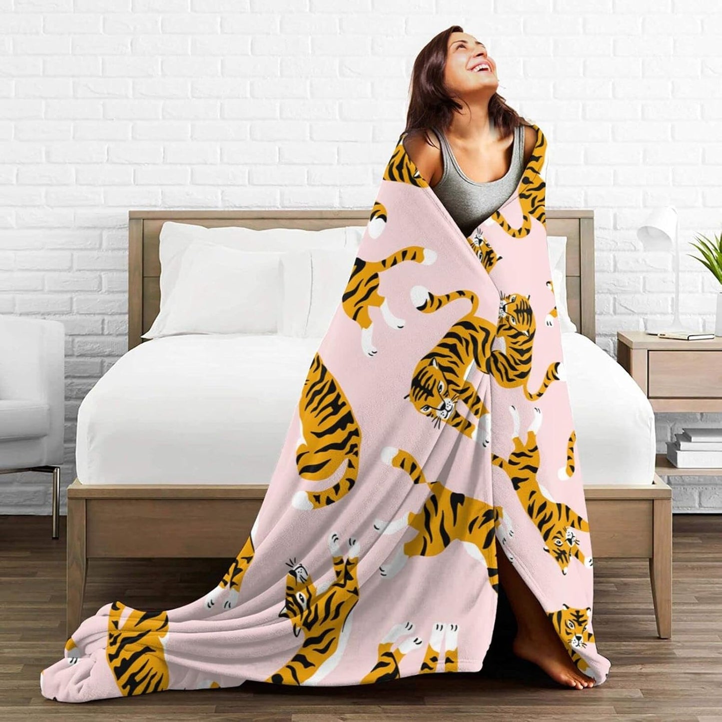 Tiger Blanket Fun Super Soft Warm Bed Bedding Throw Blankets for Couch Bedroom Sofa Office Car, All Season Cozy Flannel Plush Blanket Gifts for Girls Boys Teens Adults, 60"X50"
