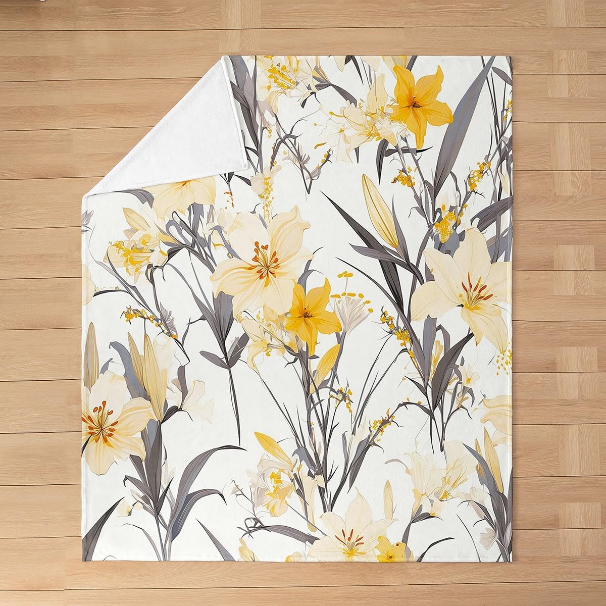 Feelyou Lily Floral All Season Bed Blanket Queen 90"x90" Lily Flower Flannel Fleece Throw Blanket for Sofa Couch Romantic Garden Print Fuzzy Blanket Room Decorations Plush Blanket