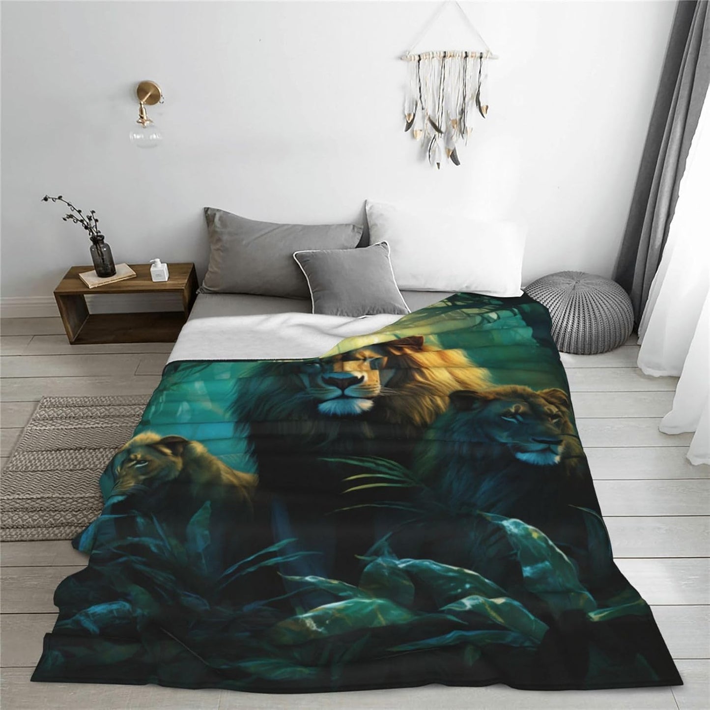 Lion Throw Blanket Gifts for Girls Women Flannel Fleece Forest Lion Blanket Soft Warm Blankets for Bed Sofa Home Decor 80"x60"