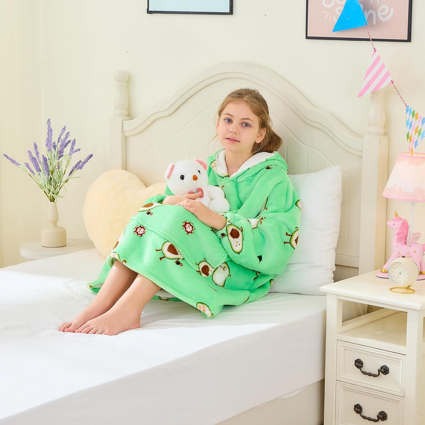 Moinlizy Wearable Blanket Hoodie for Kids 6-13Y, Oversized Thick Flannel Blanket Hooded with Pocket Sleeves