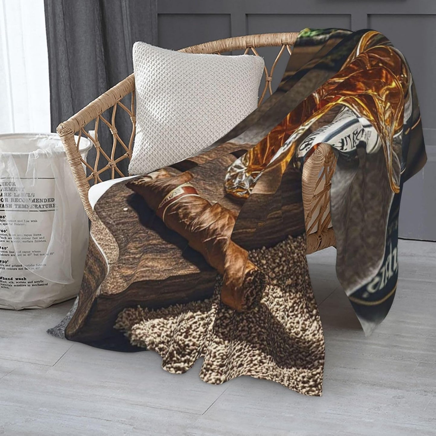 Throw Blanket Soft Cozy Bed Blanket 60"x50" Reversible Plush Blanket Cigar & Whiskey Flannel Blankets Warm Cozy Throws for Sofa Lightweight Blankets for Couch Bed