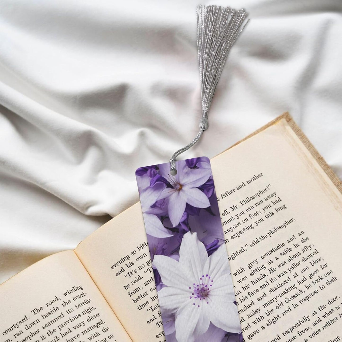 Small Purple Flower Bookmarks Gifts for Women Men, Wooden Bookmarks for Book Lovers, Vintage Book Marks Ornaments with Tassel, Unique Personalized Reading Page Markers Gray
