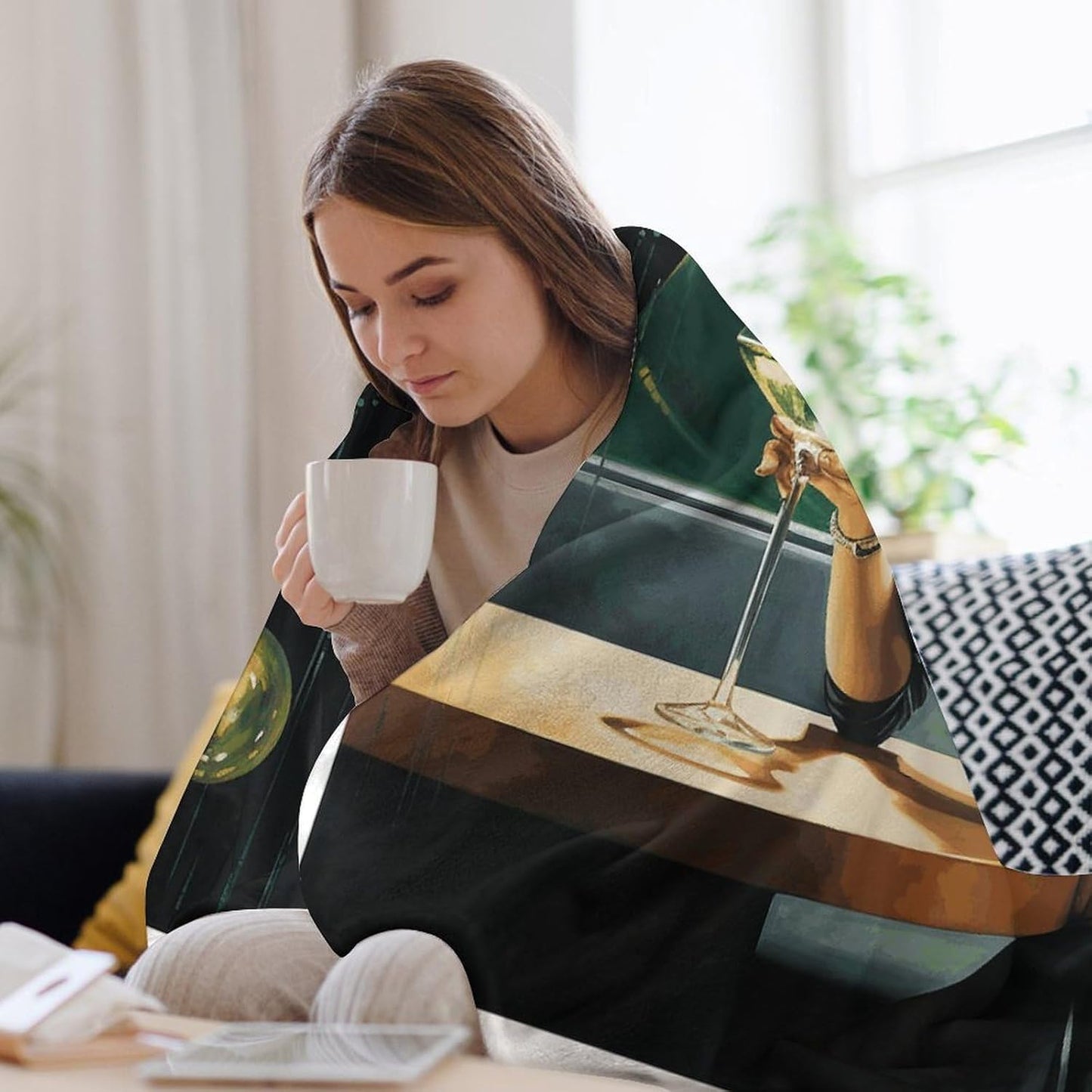 Woman Drinking Alone Throw Blanket for Couch Super Soft Warm Lightweight Throw Blankets Cozy Flannel Bed Blanket Cute Decorative Blankets for All Seasons Home Decor Gift 50"*60"（130 * 150cm）
