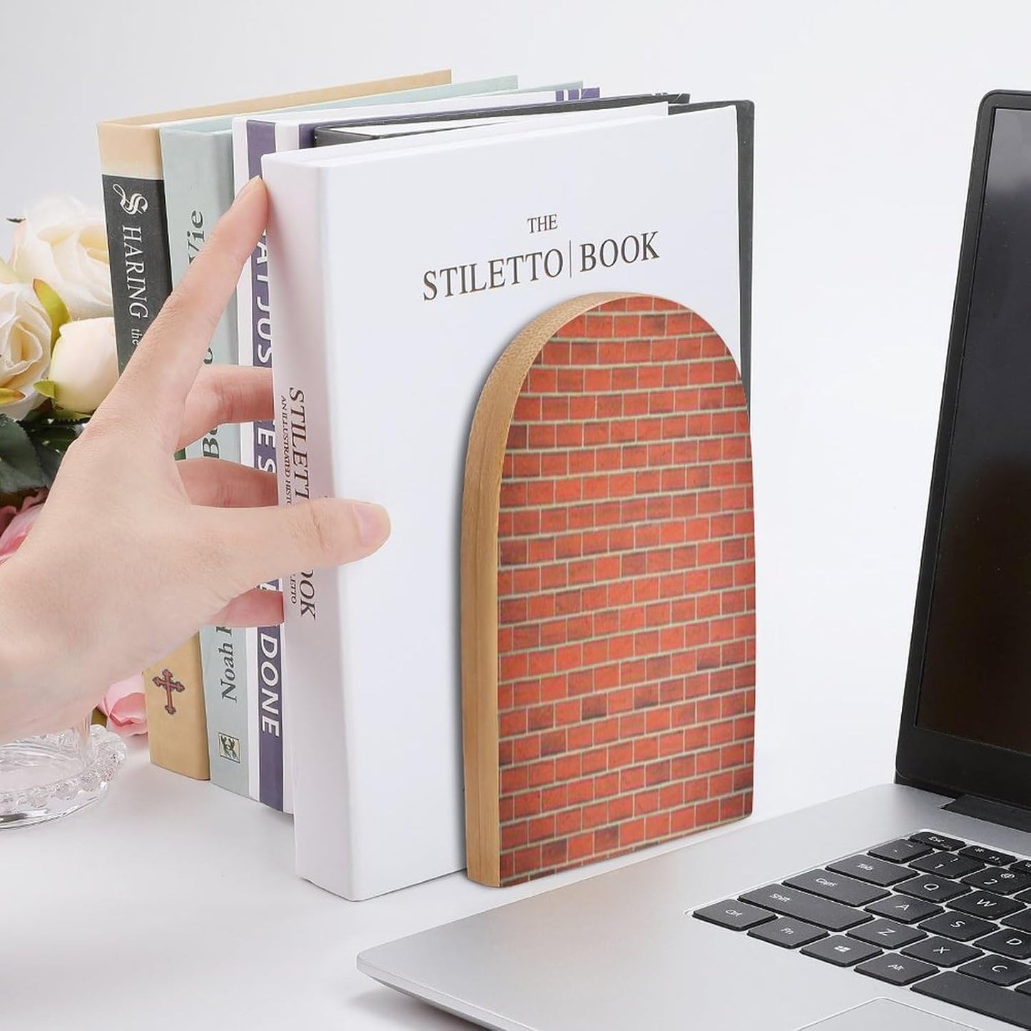 Red Brick Wall Texture Wooden Bookend Non-Slip Book Ends Heavy Duty Book Stopper with Metal Base Books Holderd Decorative Bookends Stands Firmly for Office Supplies