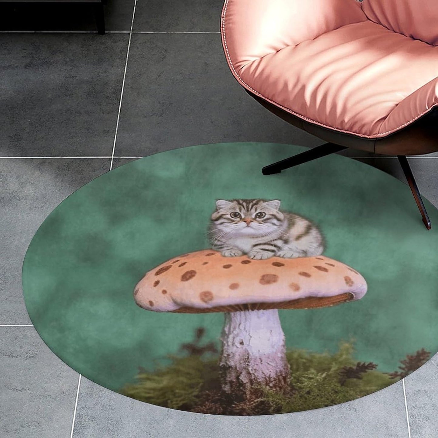 Cat on Mushroom Circle Rug Retro Luxury Coral Velvet Floor Mat Non Slip Soft Indoor Floor Carpet Comfy Thickened Area Rugs Modern Aesthetic Minimalist Carpets for Home Decor