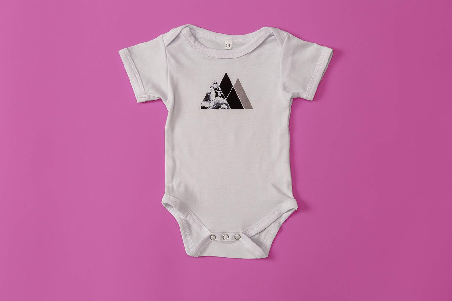 Cricut Baby Bodysuit Blank, DIY Custom Baby Onesie