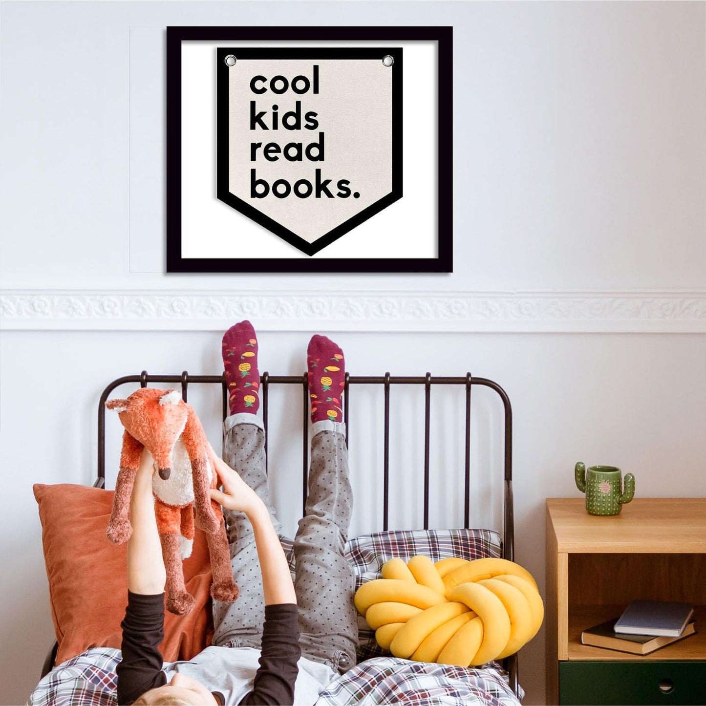 Cool Kids Read Books Nursery Reading Nook Decor Felt Pennant Banner Flag Wall Decor, Vintage Kids Toddler Room Reading Sign Wall Art Hanging, Classroom Decorations, 12x14 Inch