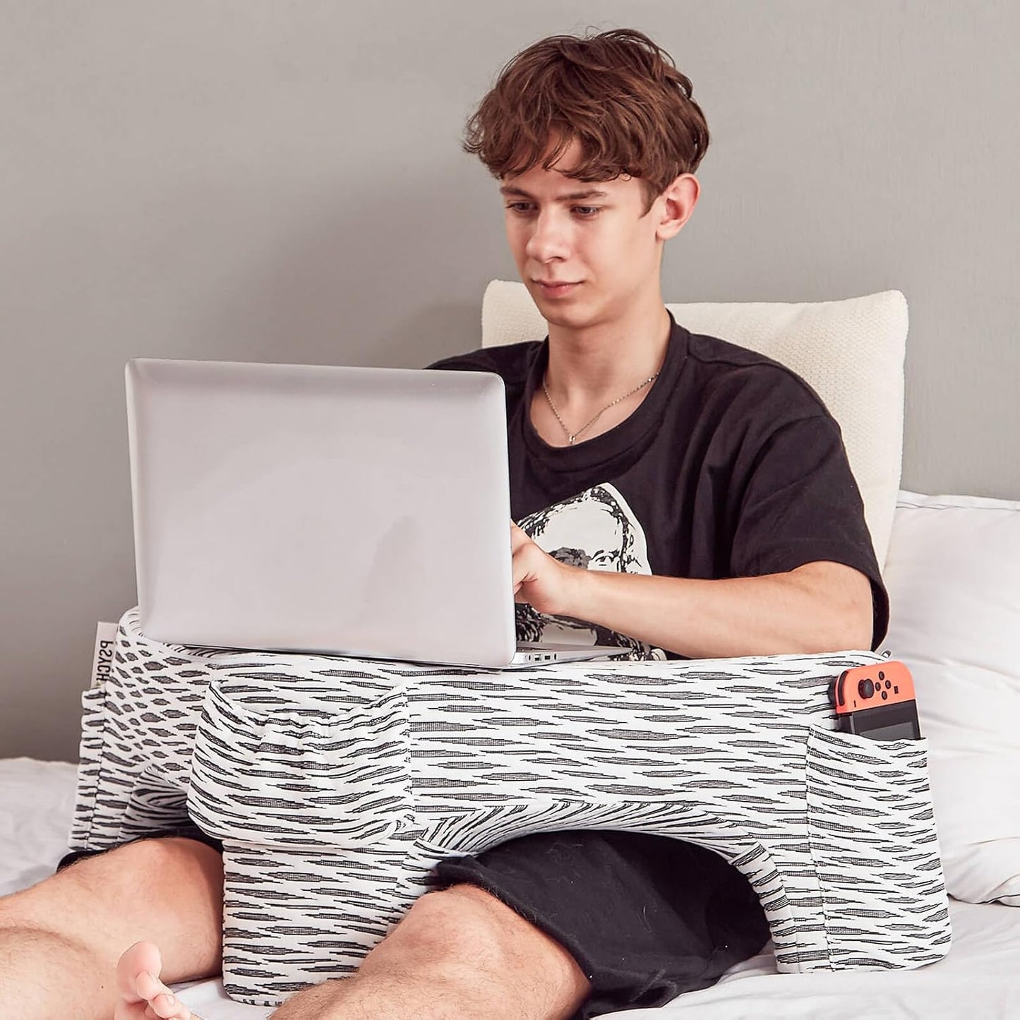Generic Heart-Shaped Reading Pillow, Lap Desk, Gaming Lap Pillow, Reading Cushion, Cushy Desk, Lap Pillow, Reading Cushion, Gaming Pillow, Book Pillow for Reading in Bed, Black & White Stripes
