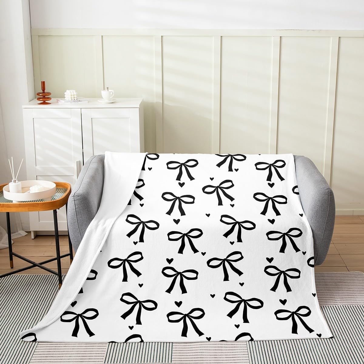 Feelyou Kids Black Bowknot All Season,Bed Blanket,Girls Love Hearts Bow Plush Throw Blanket, Throw 50"x60",Princess Bedroom Room Decor,Bowknot Flannel Fleece Blanket,Romantic Bow