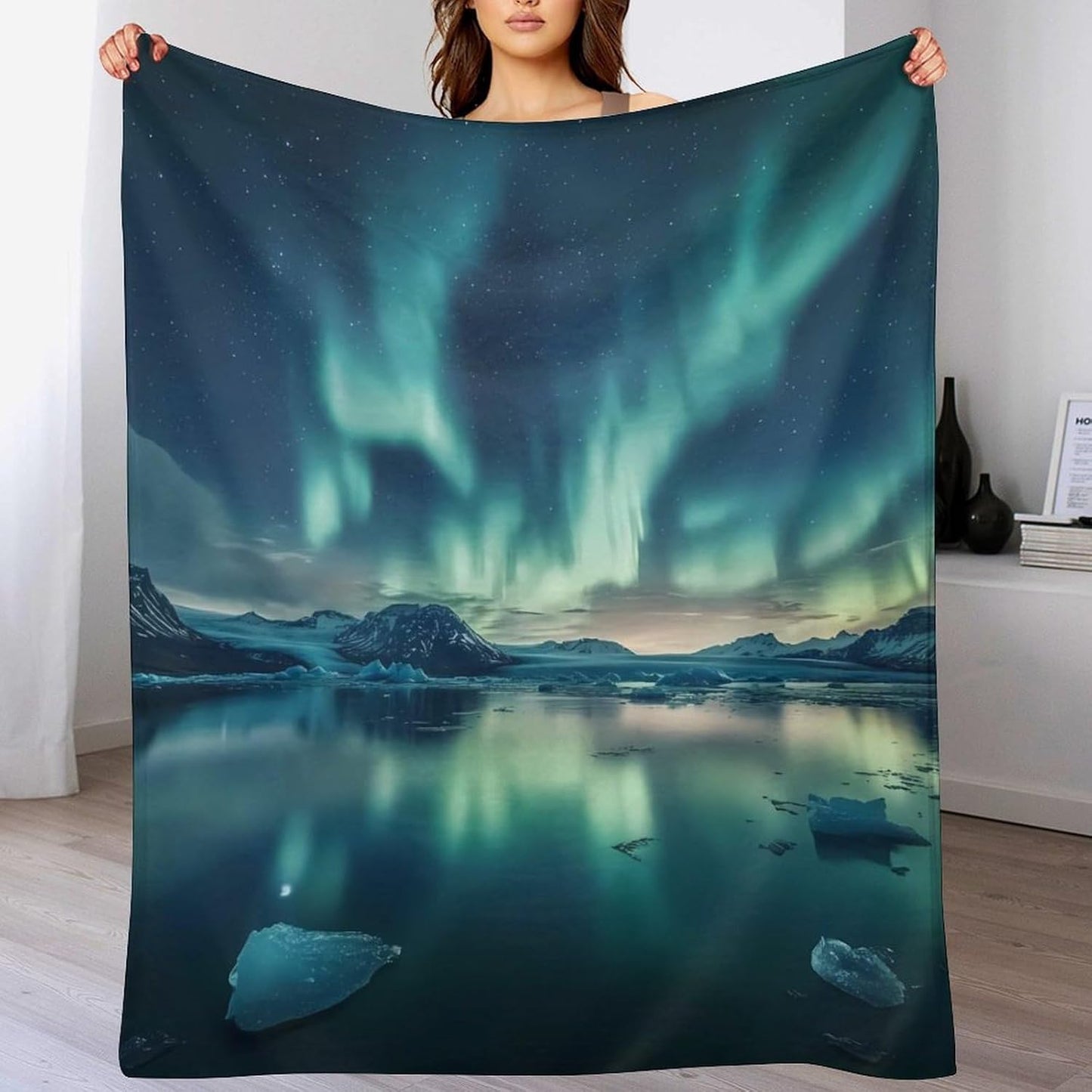 Iceland Northern Lights Throw Blanket for Couch Bed Plush Cozy Fuzzy Flannel Blanket for All Season 55"x70"