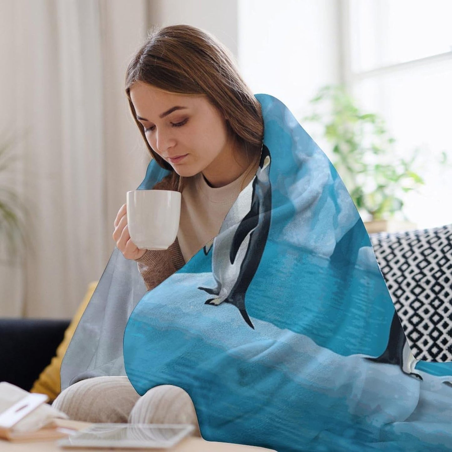 Penguins On The Iceberg Blanket Super Soft Lightweight Throw Blanket Cute Cozy Warm Bed Blanket Decorative Fuzzy Blanket All-Season Home Decor Gift for Sofa Couch Living Room 40"*50" （100 * 130cm）