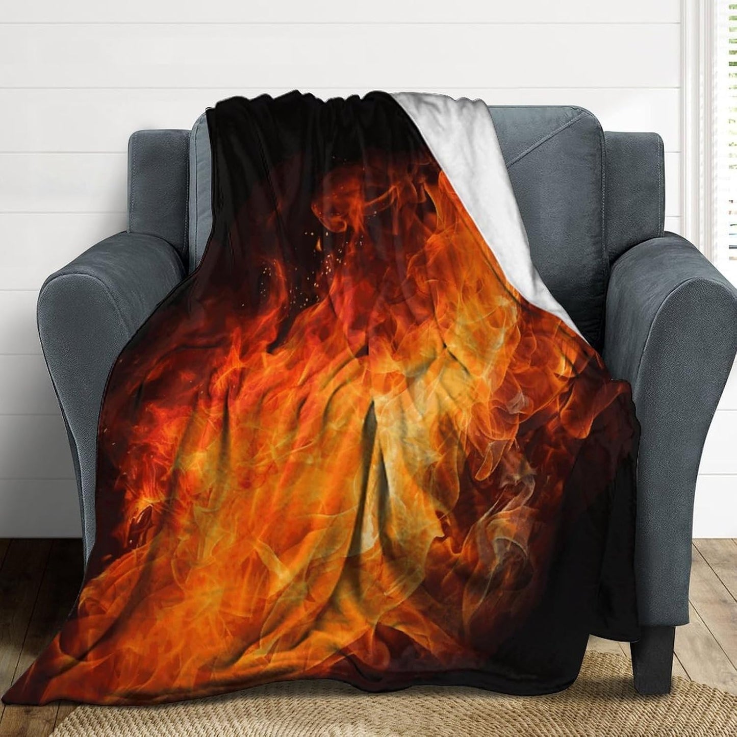 Roaring Flame Blanket Super Soft Lightweight Throw Blanket Cute Cozy Warm Bed Blanket Decorative Fuzzy Blanket All-Season Home Decor Gift for Sofa Couch Living Room 50"*60"（130 * 150cm）