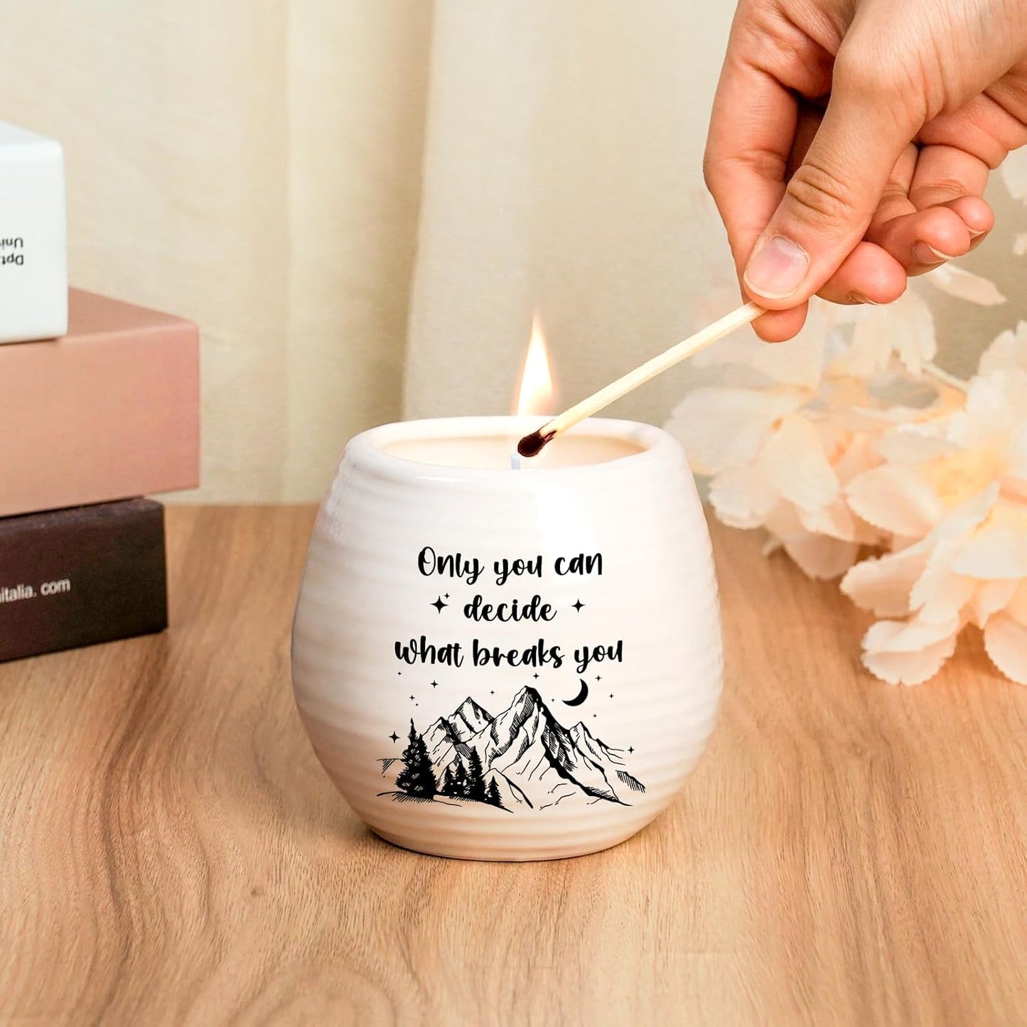 Book Lovers Gifts Book Lovers Candle 10Oz Birthday Gifts for Books Lovers, Reading Gift for Women Men Christmas Gift for Bookworm, Librarian, Writer, Friend