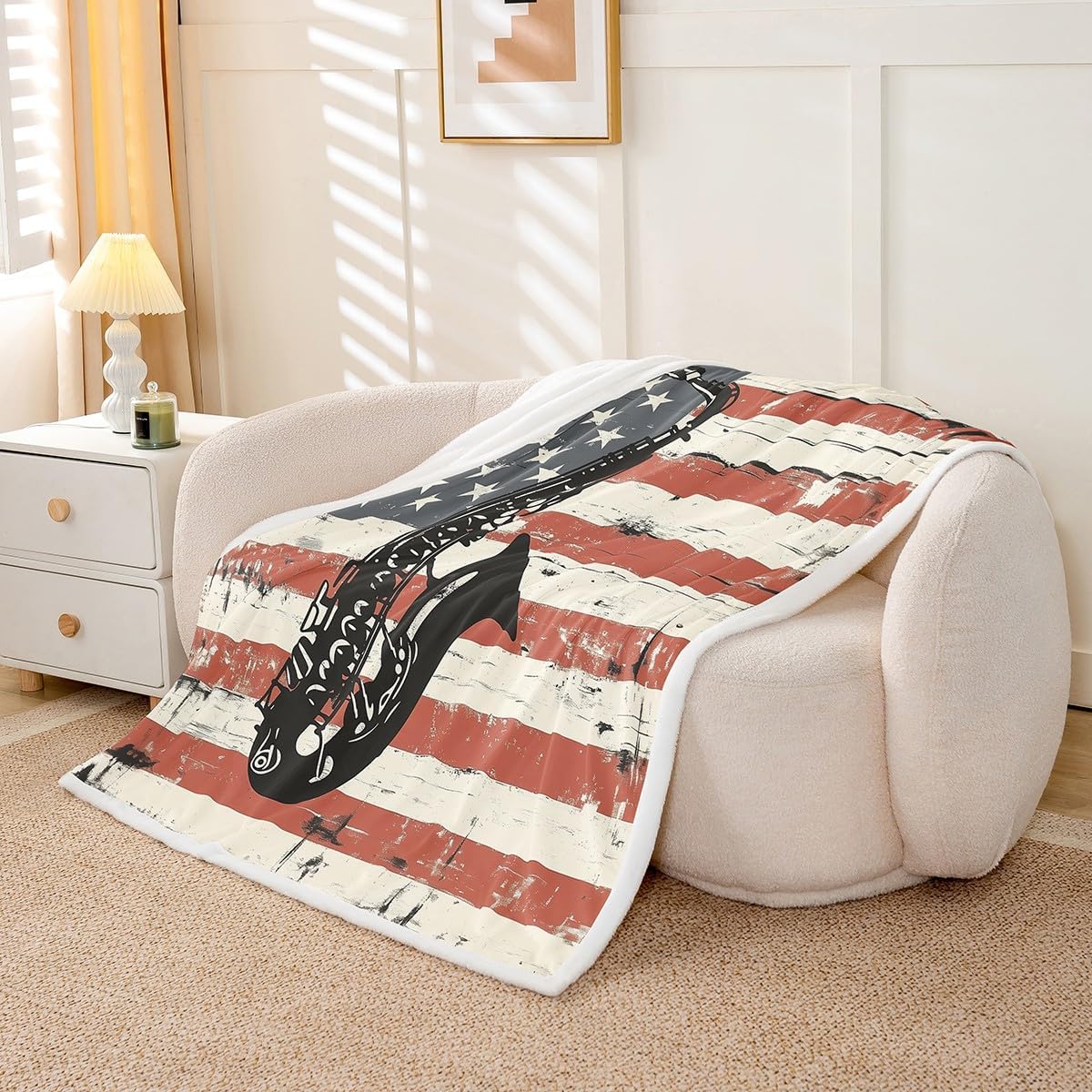 Erosebridal Saxophone Throw Blanket Queen,Vintage American Flag Blanket,Retro Classical Music Sherpa Blanket Musical Instrument Decor,Rustic Farmhouse Fleece Blanket for Adults Women Men