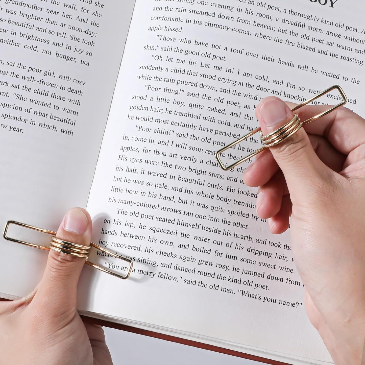 2 PCS V-Shape Books Opener Holder, Metal Thumb Book Page Holder, Gold Page Holders for Thumb, Finger Books Holders Ring for Book Lovers Readers Student Teacher Reading Accessories Gifts