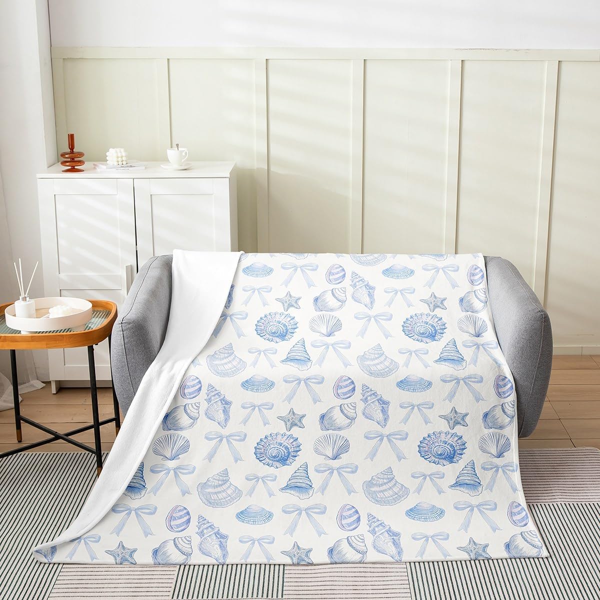 Coastal Throw Blanket Boys Girls,Summer Beach Shell Conch Graffiti Fuzzy Blanket All Seasons Bed Blanket,Hawaii Seaside Blue Bowknot Princess Bow Girly Plush Blanket,Twin (60 x 80 Inches)