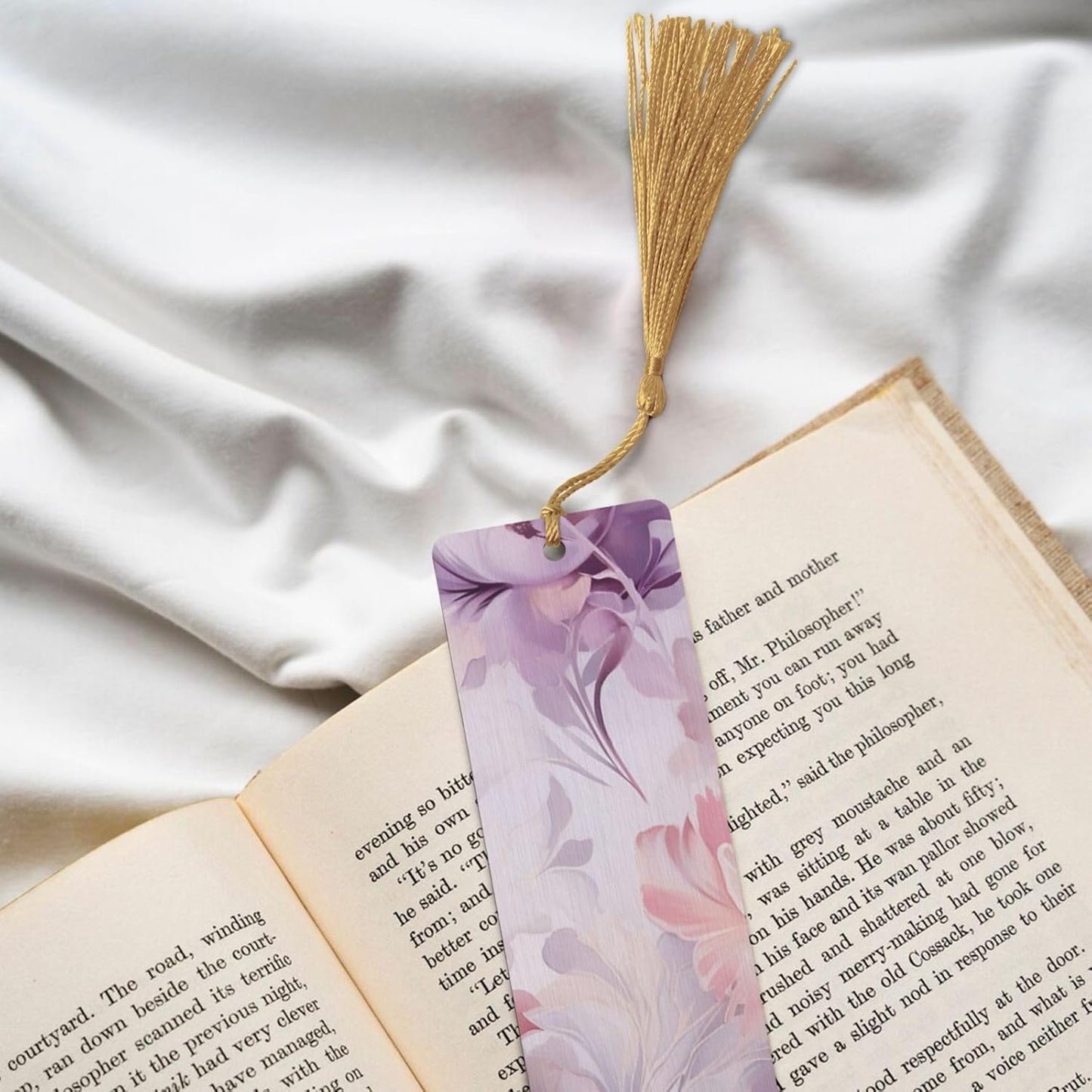 Blush Floral Bookmarks Gifts for Women Men, Wooden Bookmarks for Book Lovers, Vintage Book Marks Ornaments with Tassel, Unique Personalized Reading Page Markers Gold