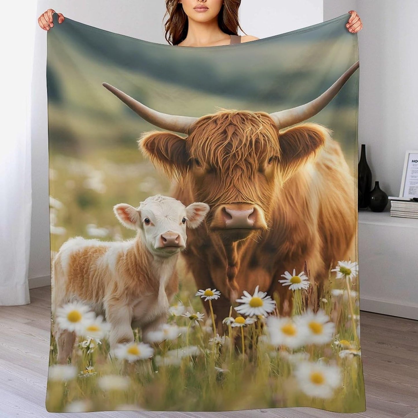 Highland Cow Throw Blanket for Couch Bed Plush Cozy Fuzzy Flannel Blanket for All Season 55"x70"