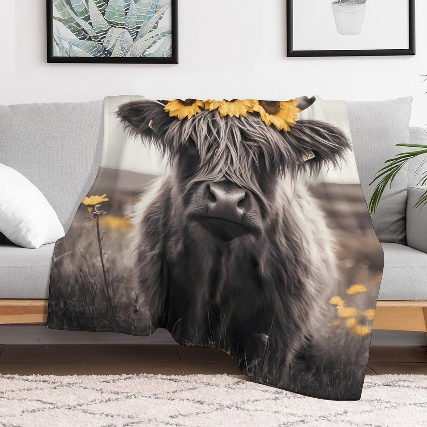 Highland Cow Black and White Throw Blanket for Couch Bed Plush Cozy Fuzzy Flannel Blanket for All Season 55"x70"
