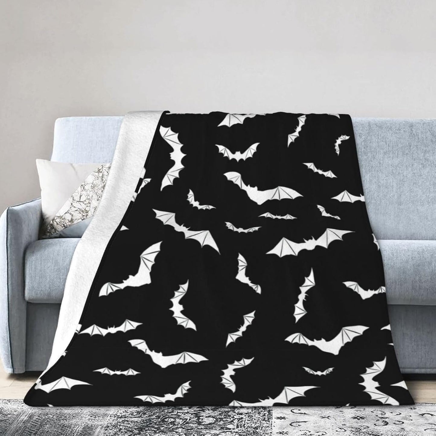 Bats Halloween Goth Fleece Flannel Blanket Throw Warm Lightweight Blankets for Home Office All Season (Bats Halloween Goth, 80X60)