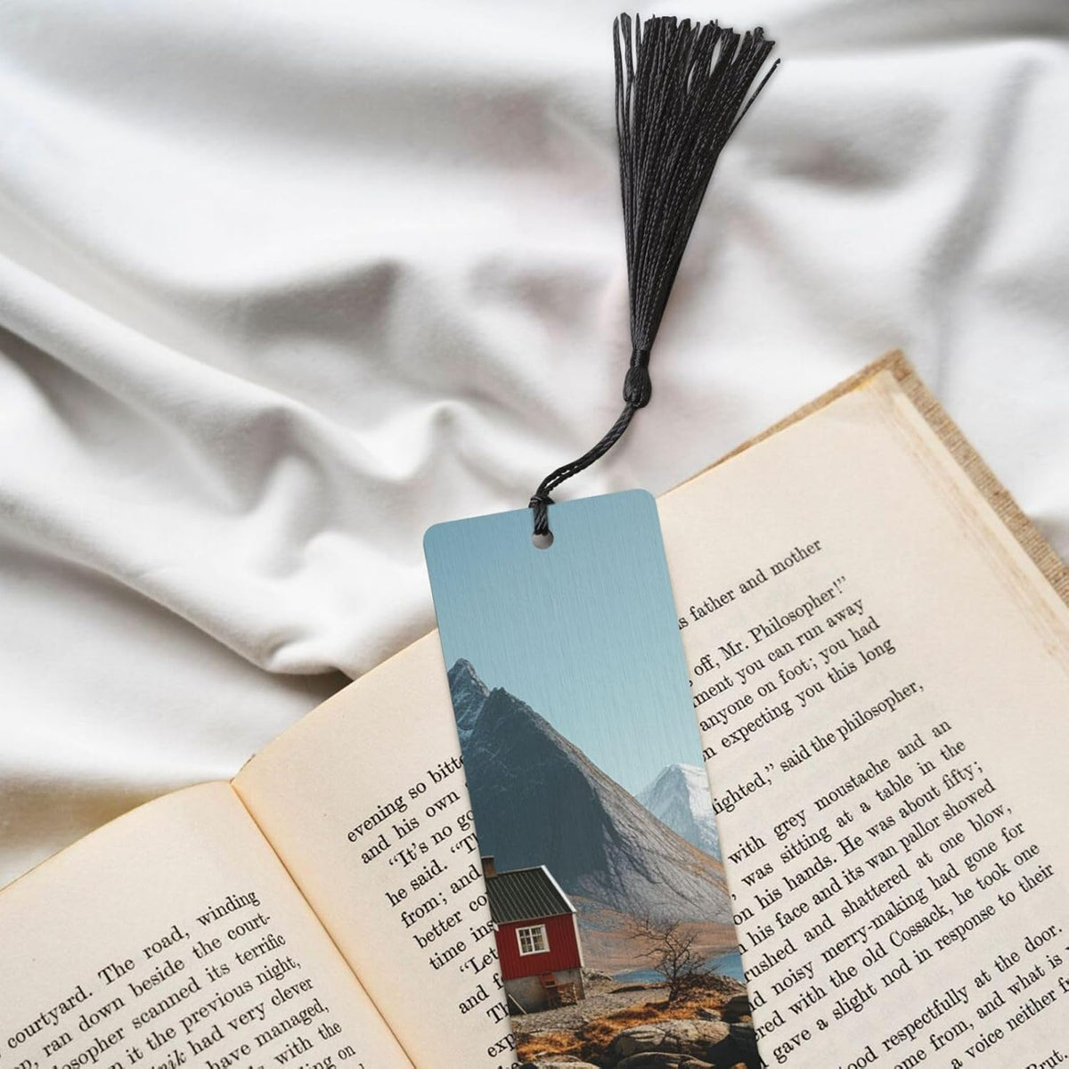 House Near Mountains Bookmarks Gifts for Women Men, Wooden Bookmarks for Book Lovers, Vintage Book Marks Ornaments with Tassel, Unique Personalized Reading Page Markers Black