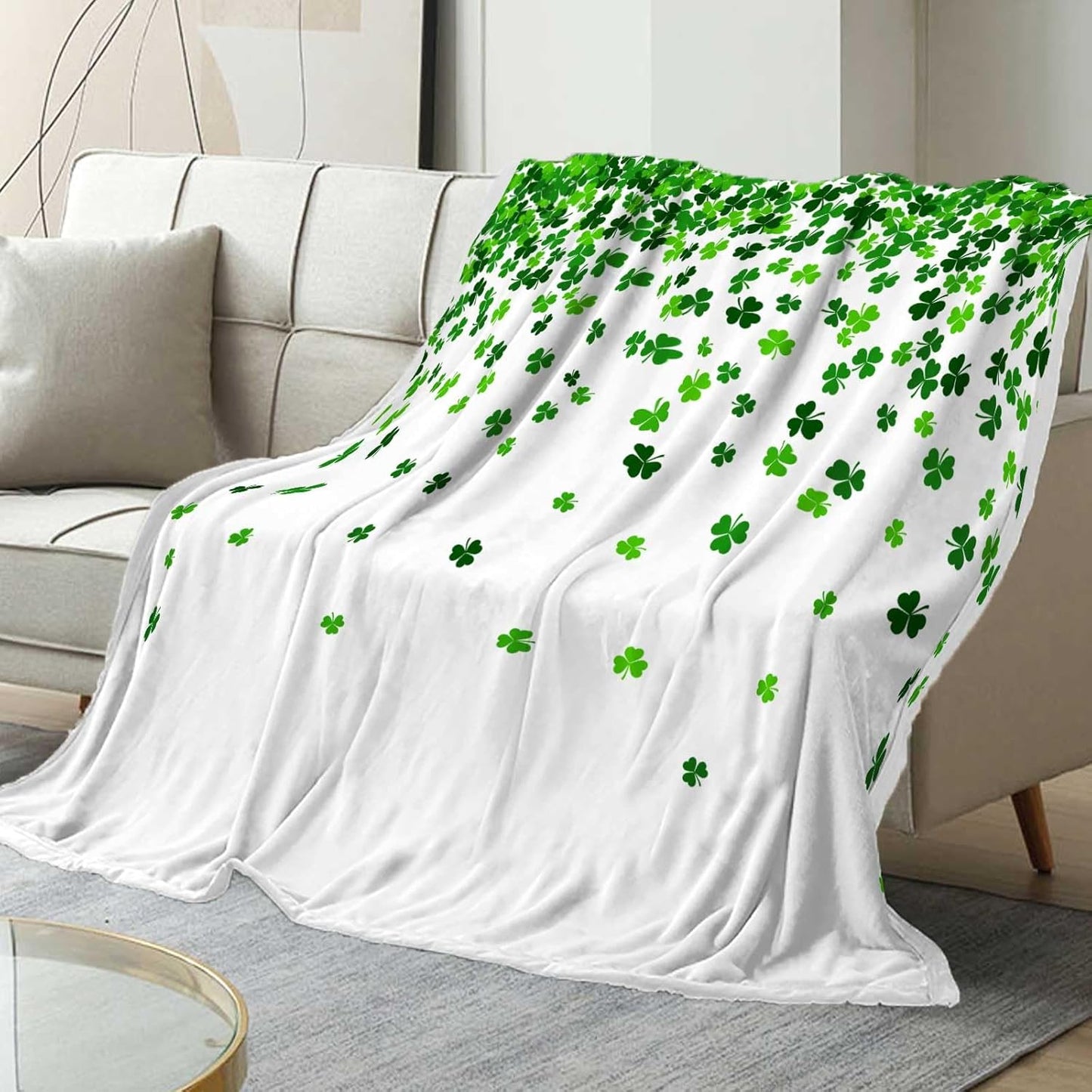 St Patricks Day Throw Blanket Soft Fleece Throw Blankets for Couch, Saint Patrick Microfiber Bed Blanket, Green Clover Shamrock Spring Blankets for Bed Sofa Chair 50x60inch