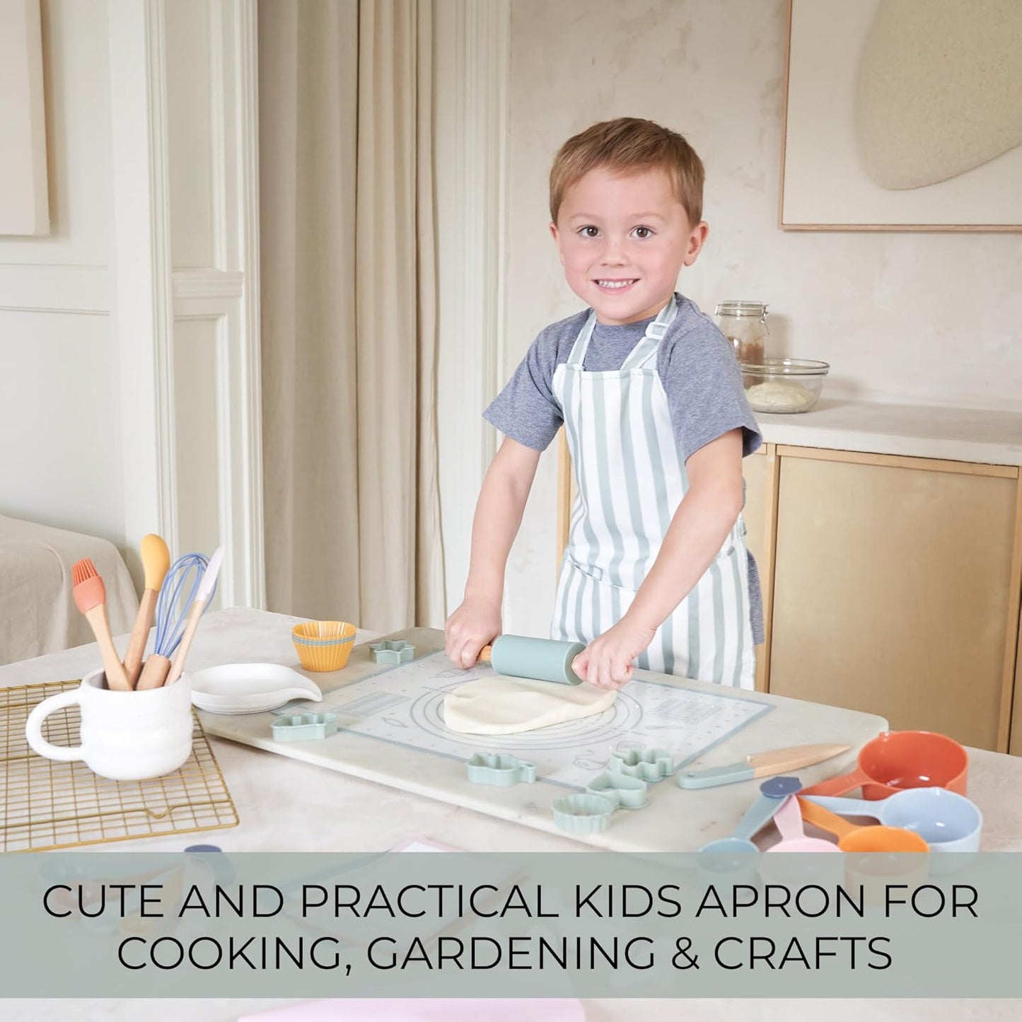 ZICOTO Kids Apron for Girls & Boys - Toddler Apron with Pocket for Cooking, Baking & Crafts - Christmas Gift for Little Chef