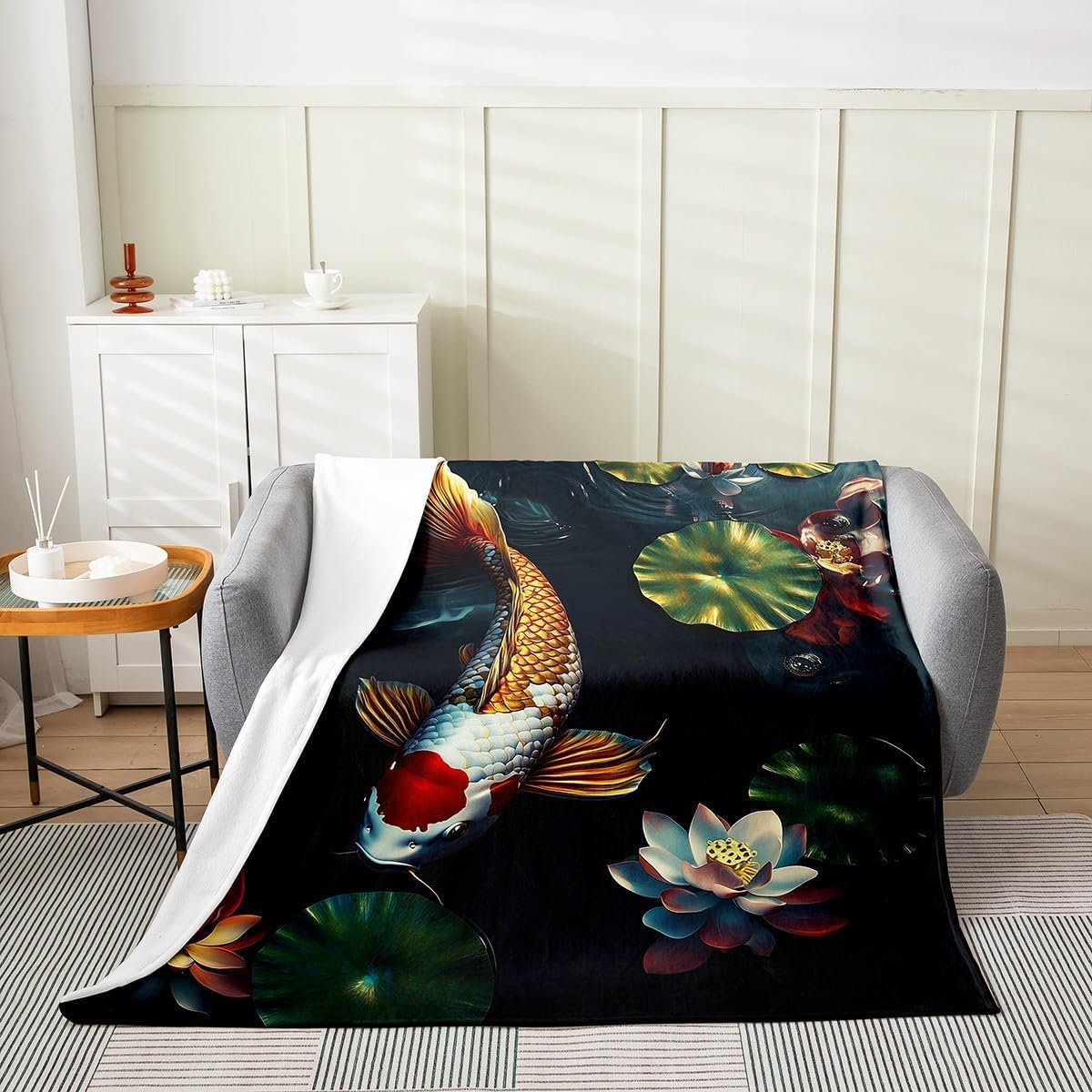 Japanese Koi Fish Flannel Blanket Throw 50"x60" Warm Lightweight,Gold Red Carp Flannel Sherpa Blanket for Boys Kids Teens,Boys Girls Japanese Style Fuzzy Blanket,Farmhouse Style Blanket
