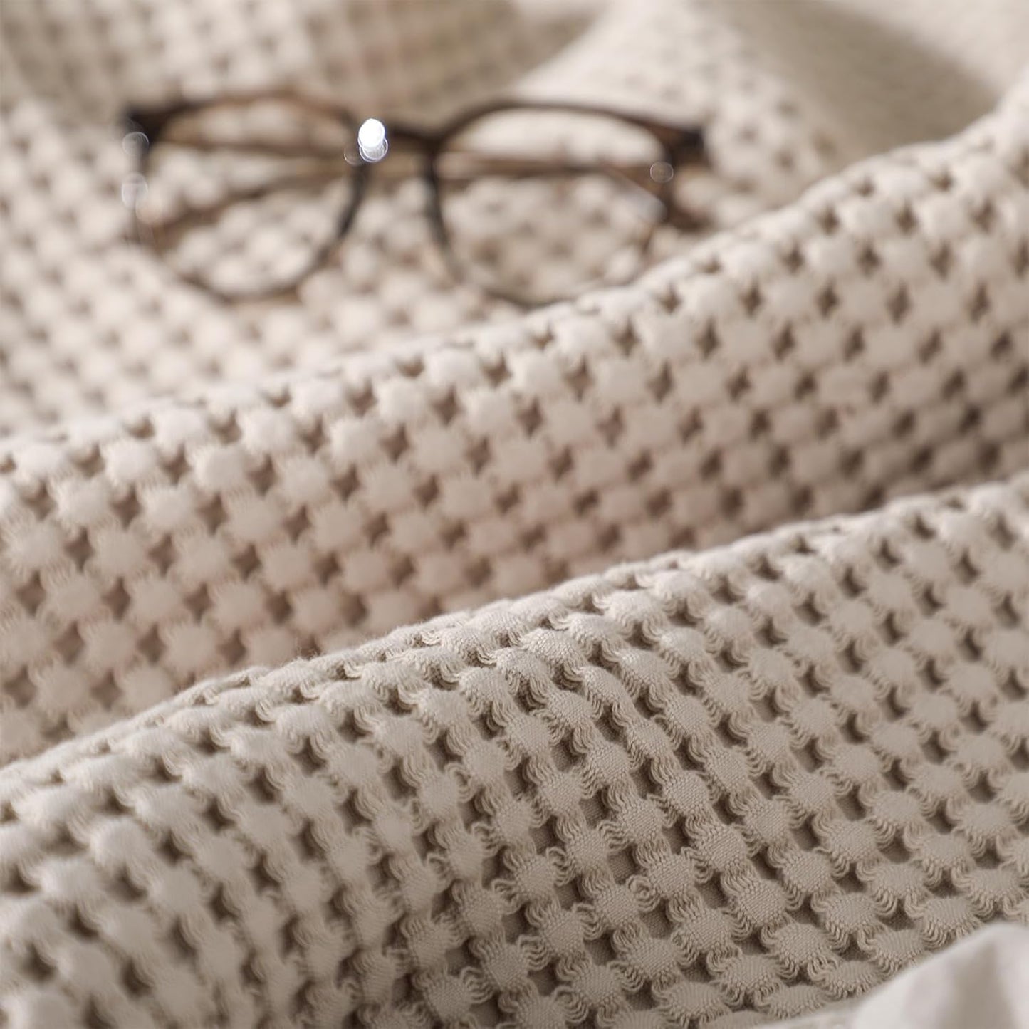 Tegeme Waffle Weave Blanket 43" x 63" 100% Cotton Neutral Boho Farmhouse Woven Knitted Beige Throw with Ruffles Warm Soft Cozy Throw Blanket Decorative Breathable for Couch Bed Sofa