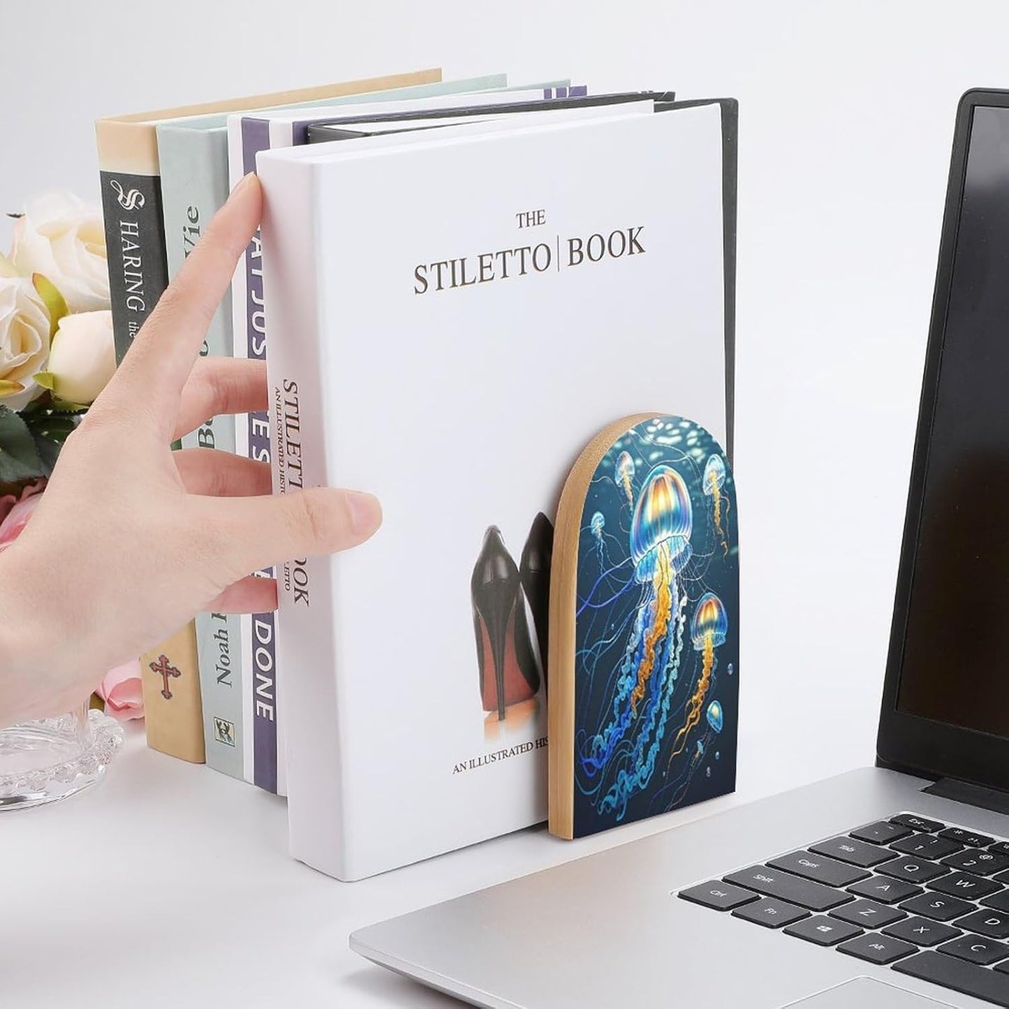 Color Jellyfish Bookends 1 Pair Heavy Duty Book Ends for Shelves Non-Skid Bookend Supports Wooden Book Holders with Metal Base Desk Organizers Books Storage to Hold Books
