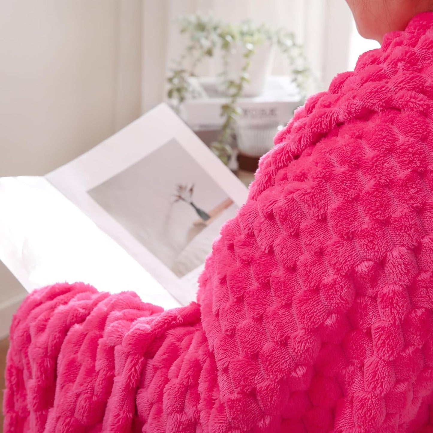 Puncuntex Hot Pink Throw Blanket 60"×80" inches Fuzzy 3D Jacquard Decorative Flannel Fleece Super Soft Plush Cozy Blanket for Couch Sofa Chair Lightweight