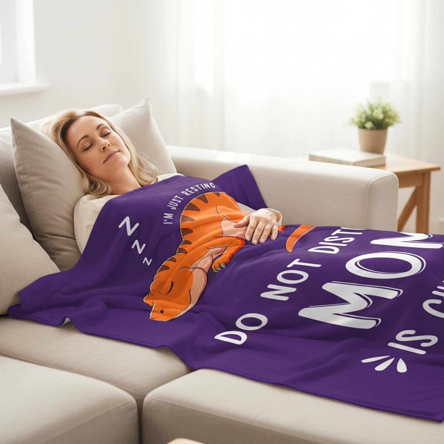 Funny Birthday Gifts for Mom from Daughter Son, Mom is Charging Blanket, Valentines for New Moms, Soft Flannel Throw Blanket for Napping Couch Travel, 50x60(Purple)
