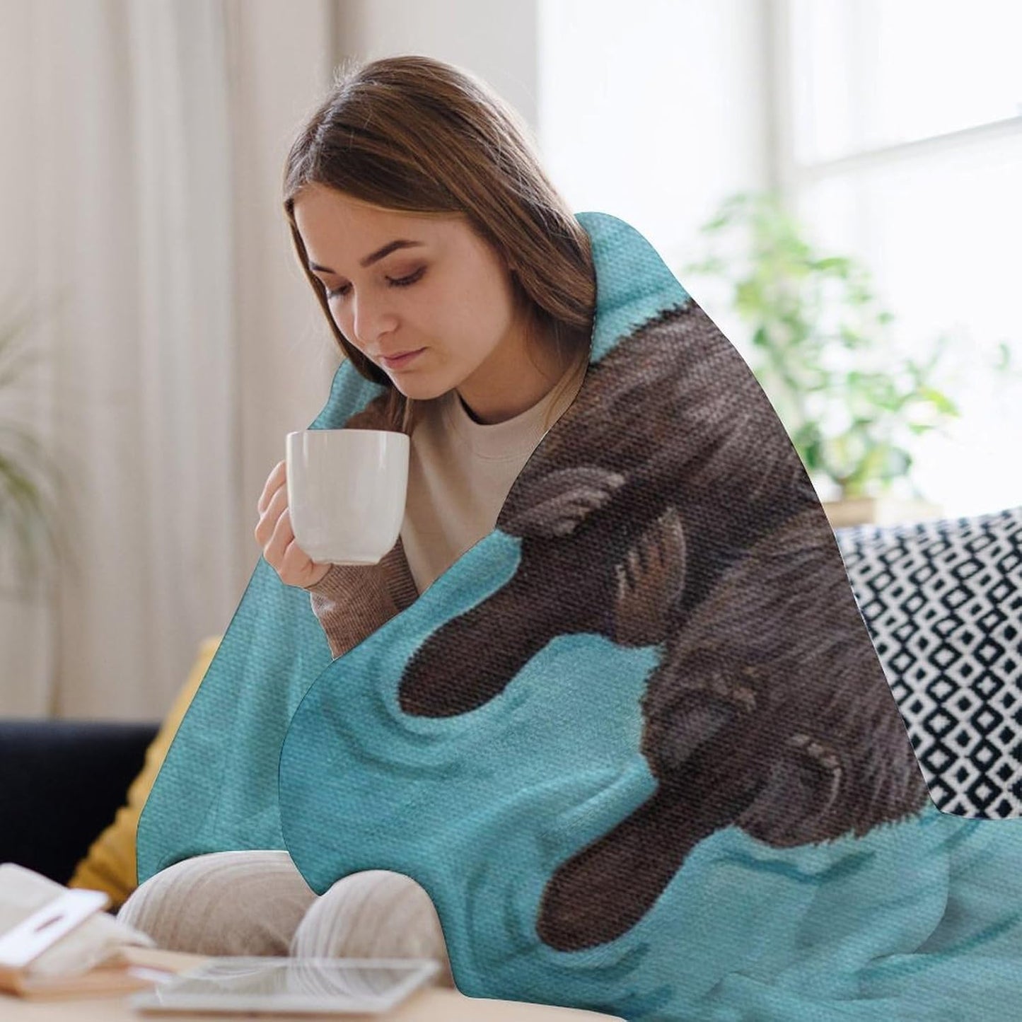Otters Holding Hands Throw Blanket for Couch Super Soft Warm Lightweight Throw Blankets Cozy Flannel Bed Blanket Cute Decorative Blankets for All Seasons Home Decor Gift 50"*60"（130 * 150cm）