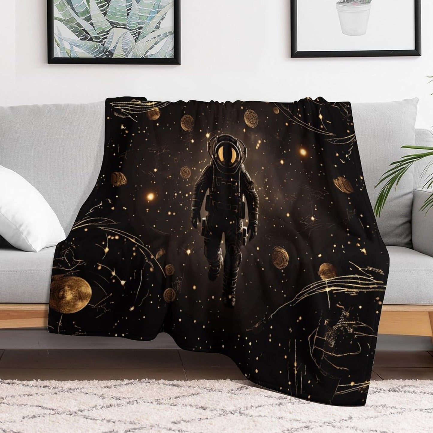 Black Gold Space Throw Blanket for Couch Super Soft Warm Lightweight Throw Blankets Cozy Flannel Bed Blanket Cute Decorative Blankets for All Seasons Home Decor Gift 40"*50" （100 * 130cm）