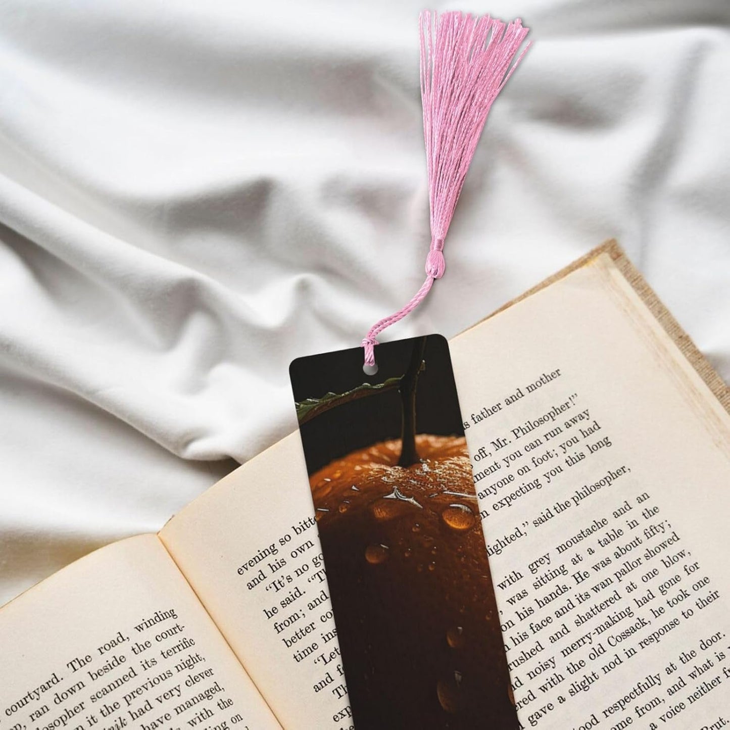 Oranges and Dripping Water Bookmarks Gifts for Women Men, Wooden Bookmarks for Book Lovers, Vintage Book Marks Ornaments with Tassel, Unique Personalized Reading Page Markers Pink
