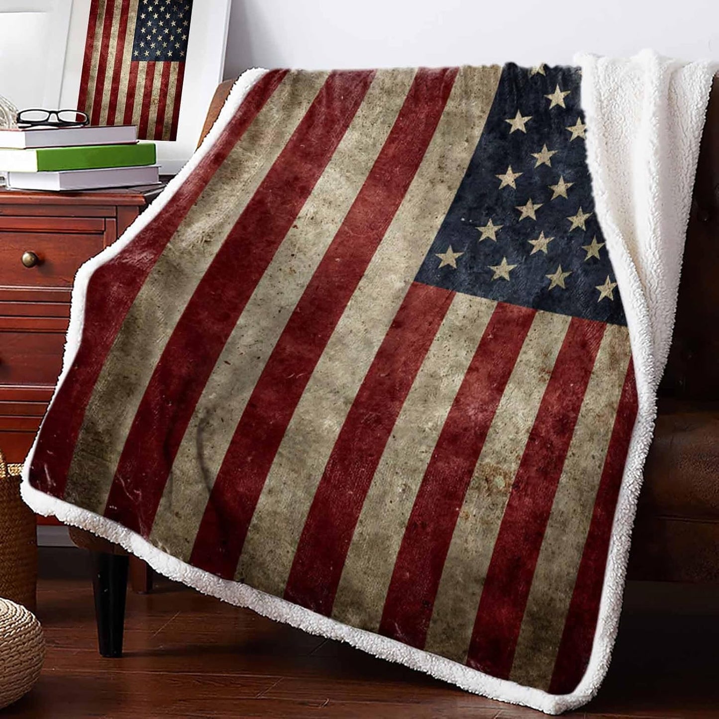 US Flag Sherpa Fleece Blanket, Super Thick and Warm Cozy Luxury Blanket 50"x60", Vintage American Flag Fourth of July Independence Day Themed Bed Blanket, Fluffy Microfiber Throw Blanket for Couch