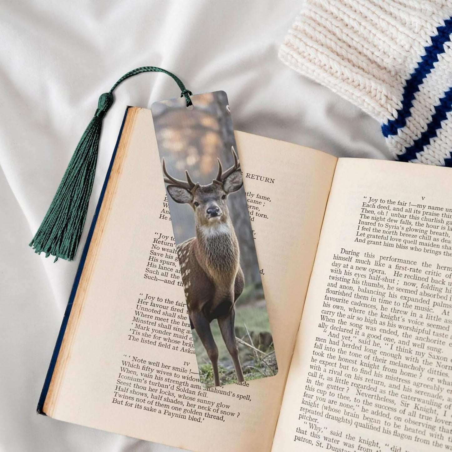 Camouflage Deer Bookmarks Gifts, Wood Bookmark for Women Men Handmade Book Mark for Book Lovers, Wood Tags Reading Page Markers Rectangle Shape Ornaments with Tassels