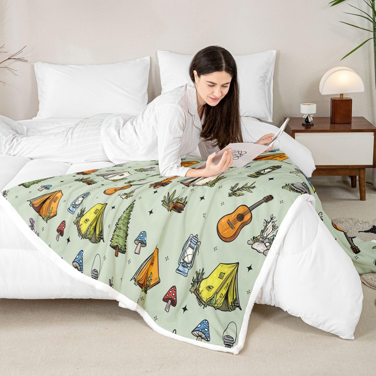Feelyou Green Camping Camper Sherpa Throw Blanket for Couch Campfire Music Guitar Super Soft Cozy Fleece Happy Camping Blanket for Winter, Plush Throw Throw 50"x60" All Season