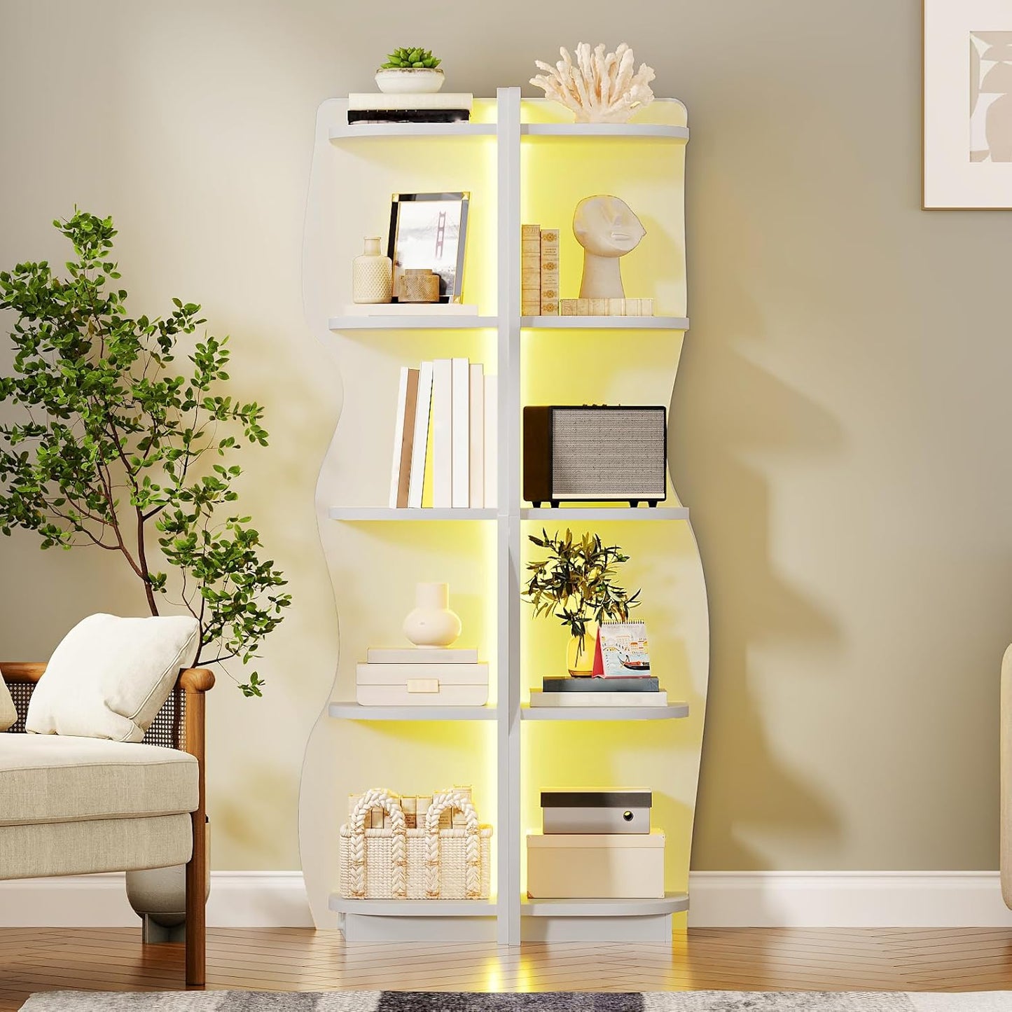 HOOBRO Corner Shelf with Light, 5-Tier Modern Corner Bookshelf, Stylish Display Bookcase，Wooden Open Book Shelf Storage Rack for Small Spaces, Living Room, Home Office, White WT67DCJ01