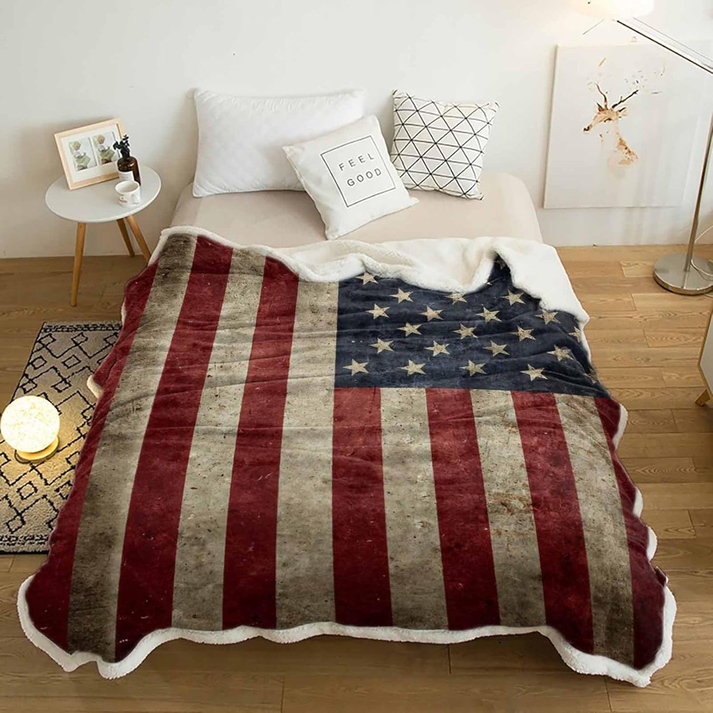 US Flag Sherpa Fleece Blanket, Super Thick and Warm Cozy Luxury Blanket 50"x60", Vintage American Flag Fourth of July Independence Day Themed Bed Blanket, Fluffy Microfiber Throw Blanket for Couch
