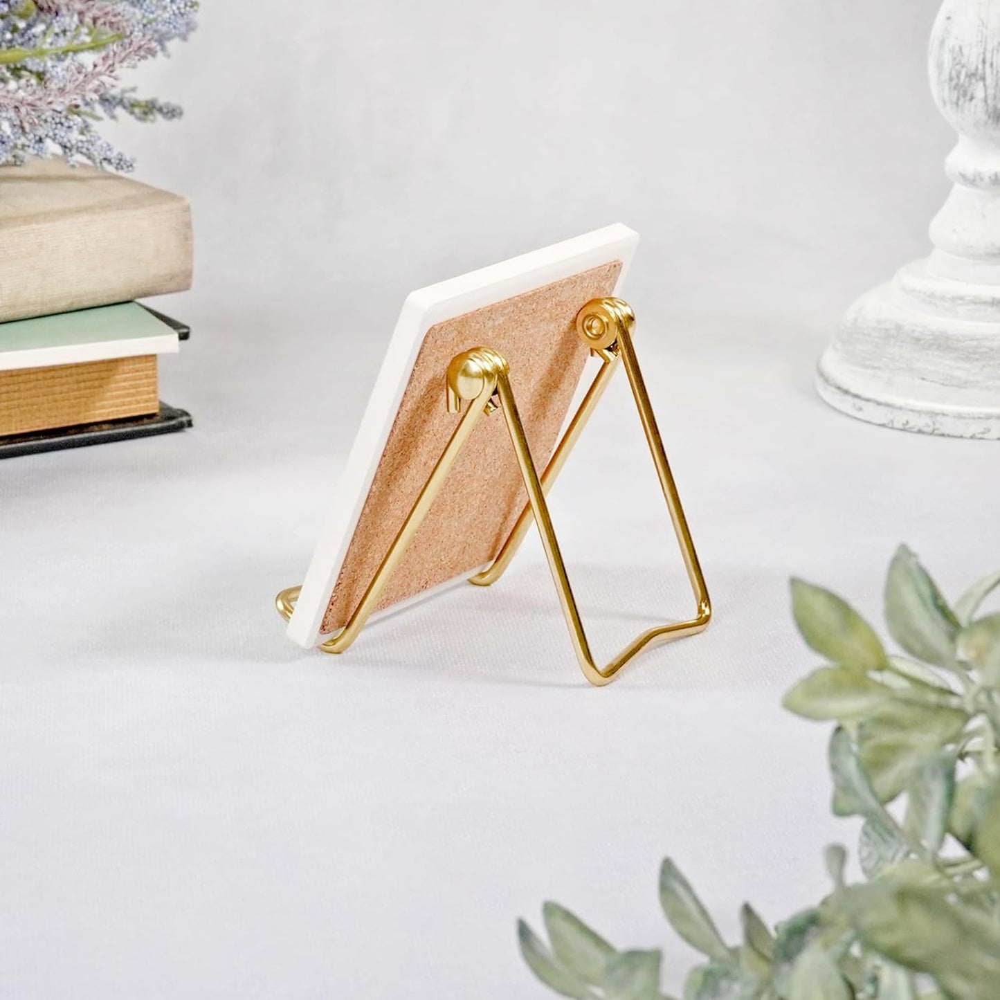 Bard's Folding Gold-toned Wire Easel Stand, 3" H x 2.75" W x 3" D