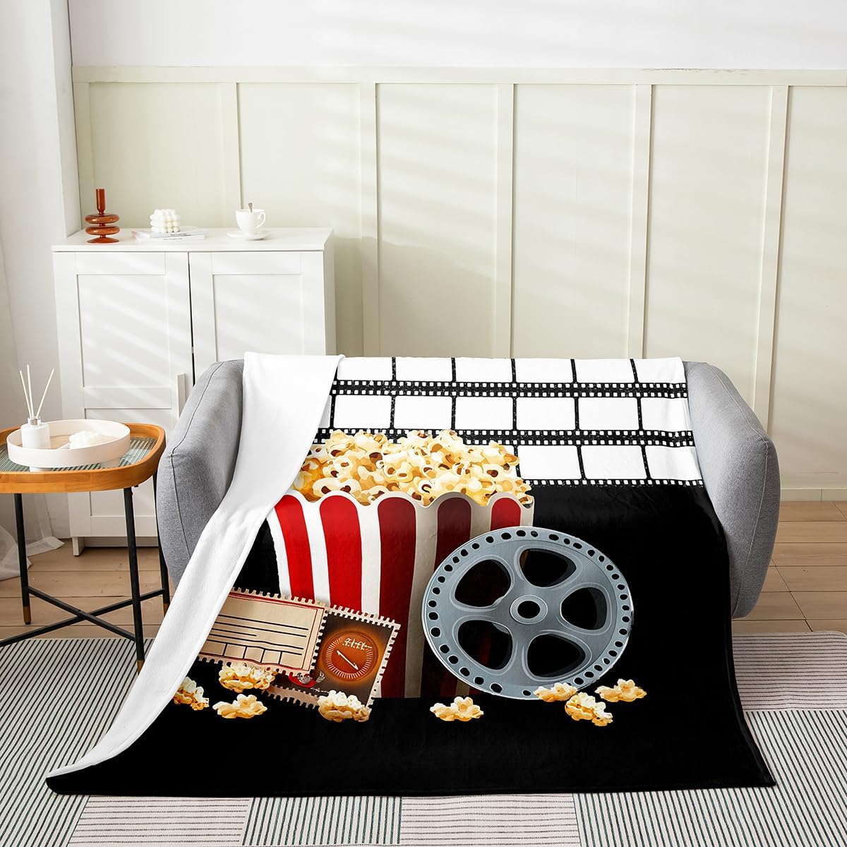 Movie Theater Fleece Blanket Retro Popcorn Clapper Throw Blanket for Couch Bed Film Decor Cinema Snack Pop Corn Fuzzy Blanket Vintage Style Plush Bed Blanket, 40"x50" for Home Bedroom Sofa Bed