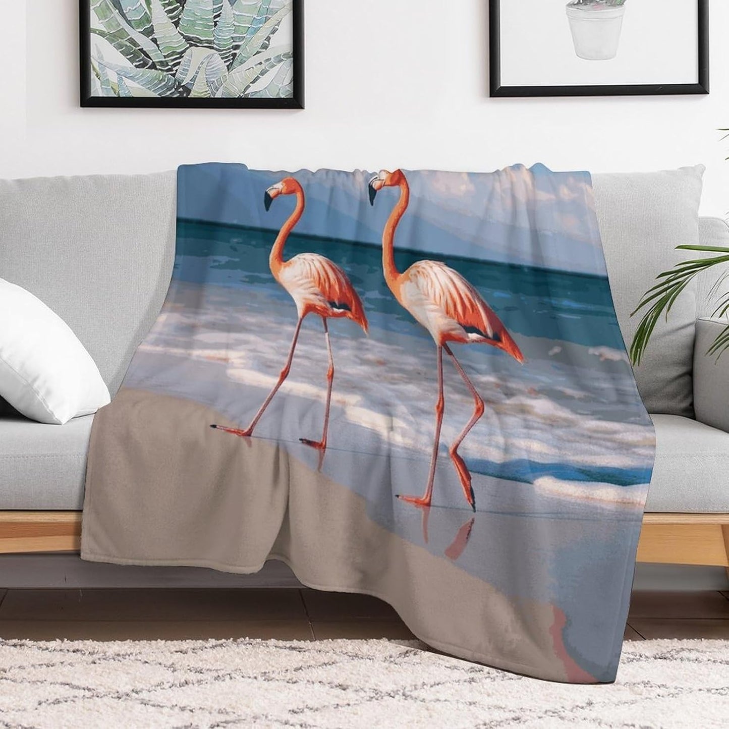 Pink Flamingo Walking on The Beach Blanket Super Soft Lightweight Throw Blanket Cute Cozy Warm Bed Blanket Decorative Fuzzy Blanket All-Season Home Decor Gift for Sofa Couch Living Room 60"*80"（150*20